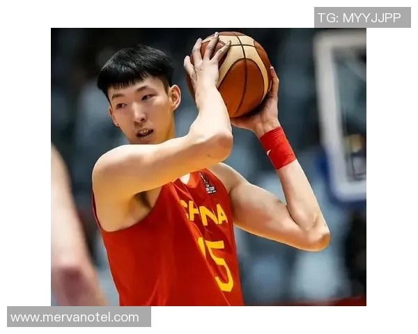 周琦被评为中国篮球最有潜力球员，备受关注